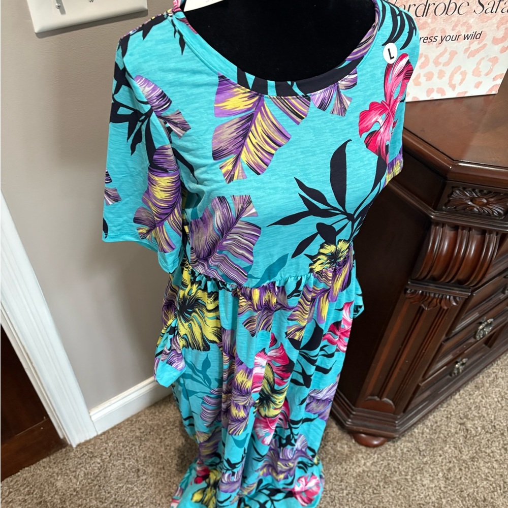 Celeste Floral Blue Maxi Dress New with tags